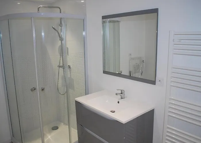 Maison 2 Chambres, Acces Direct Plage, Centre-ville Des Sables-d'olonne - Fr-1-197-356