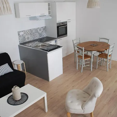 Maison 2 Chambres, Acces Direct Plage, Centre-ville Des Sables-d'olonne - Fr-1-197-356 דירה